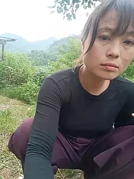 Linda-yiyi webcam