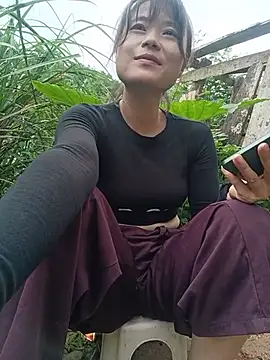 Linda-yiyi webcam