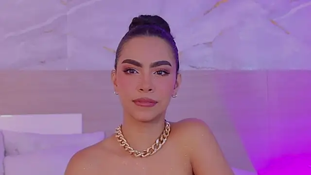 TamaraMontiel live cam on StripChat