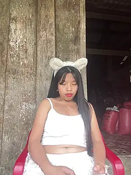 Hikomy- live cam on StripChat
