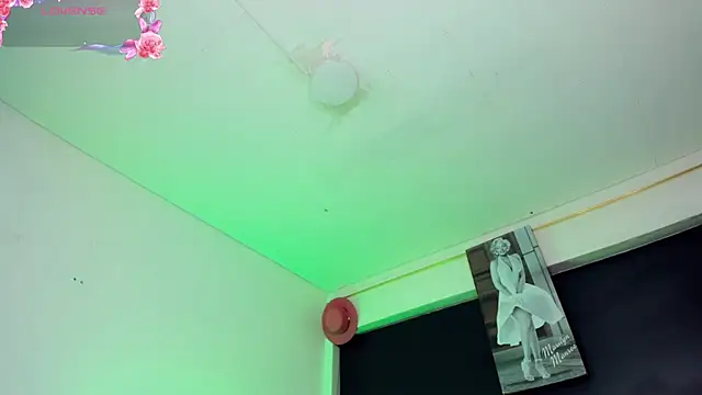 Kendall_hornyy live cam