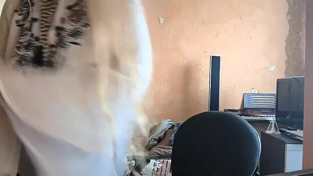 KateVibe_01 live cam on StripChat