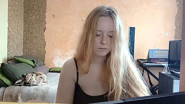 KateVibe_01 webcam