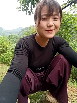 Linda-yiyi webcam