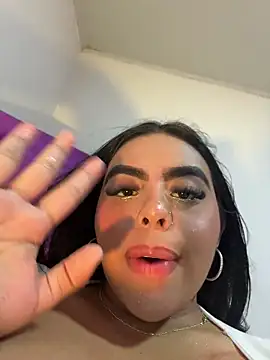 Aylin_Fox webcam