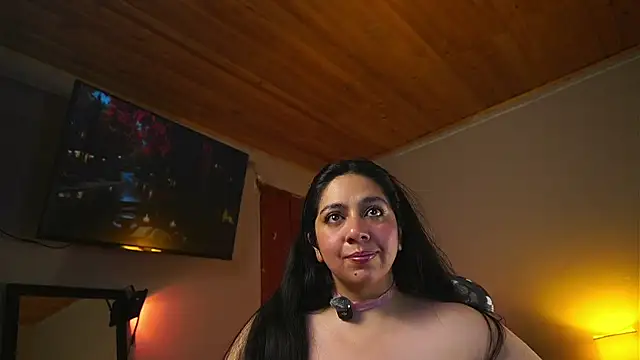 coraline_latin webcam