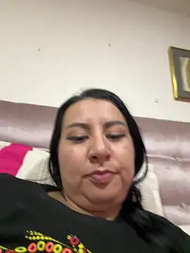 Abril_Luv webcam