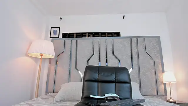 _Saraah webcam