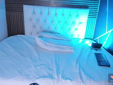 LunaRossie_