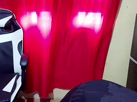lovelyxmorena webcam