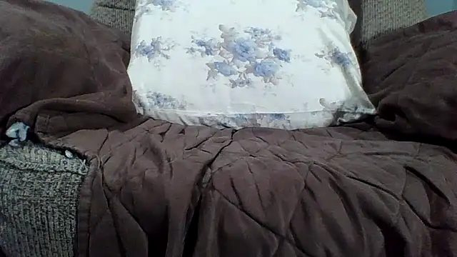 Jbsklxz67 webcam