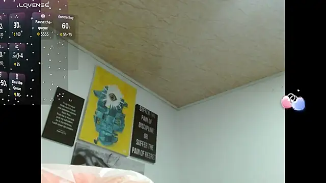 ZoeBakers_ webcam