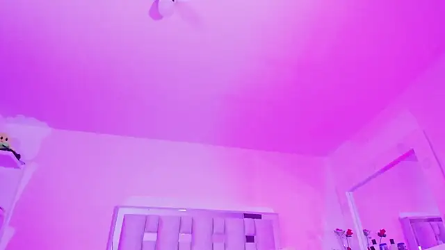 emili_clark webcam