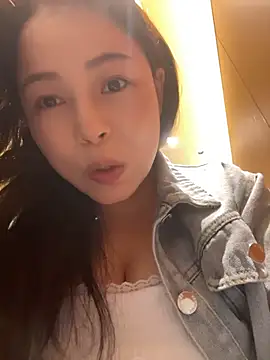 xiaolu0706 webcam