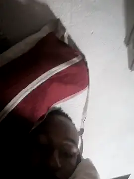 Lewis300@xh webcam