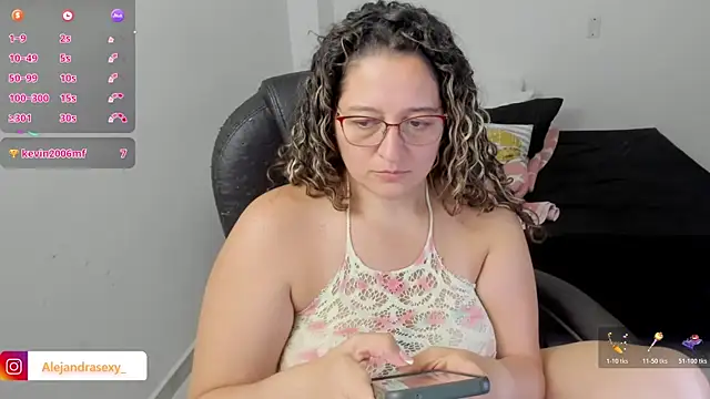 alejandra_milf_ webcam