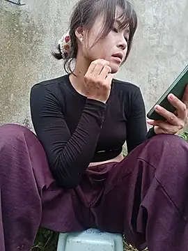 Linda-yiyi webcam