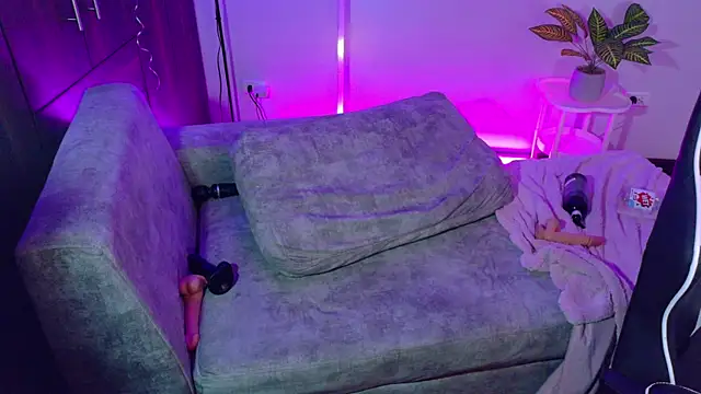 a_belladanger webcam