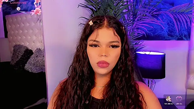 Keira_Fox31 webcam