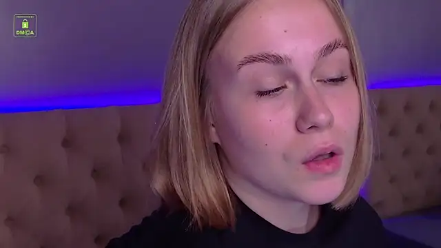 stacy_moorex webcam