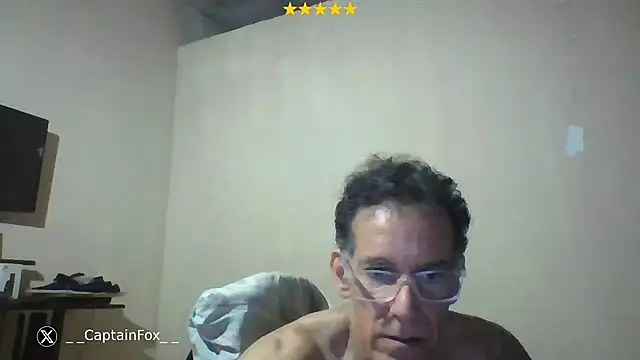 CaptainFox webcam