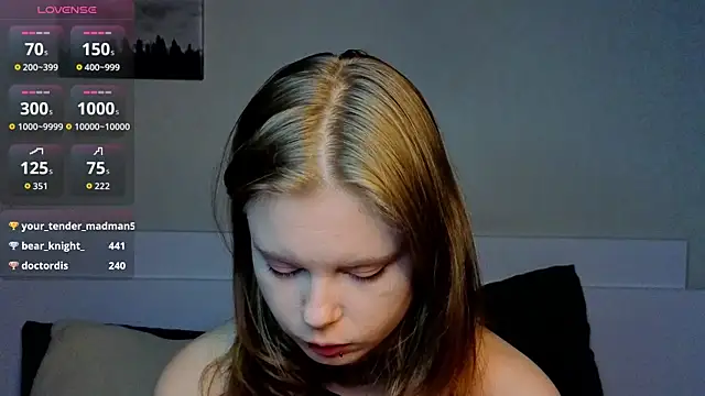 JulietteRain live sex cam