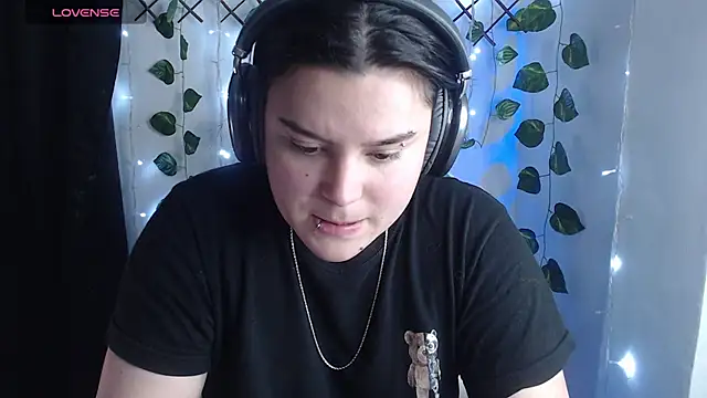 Nika_1_ webcam