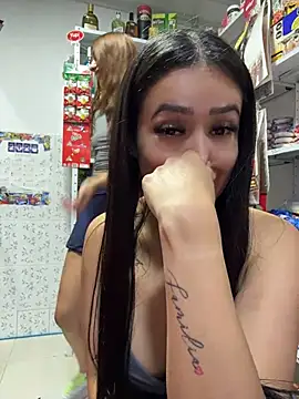 sara_fun (F young) - BIG SQUIRT IN FACE FRIEND