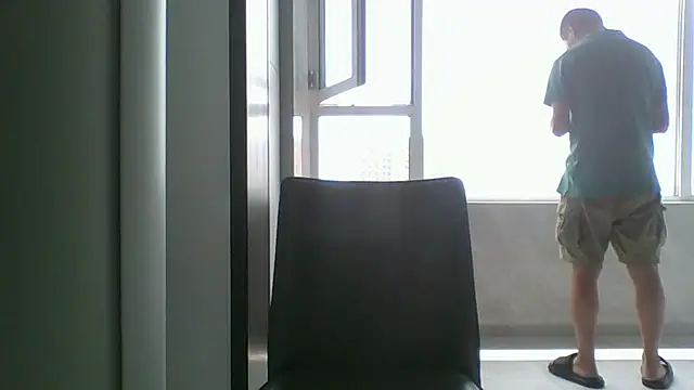 nole_china7 (Ask my age) - talk / fun / cum