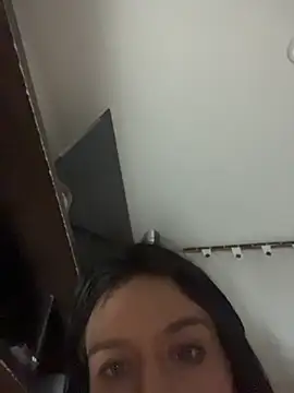 Emmily_19 webcam
