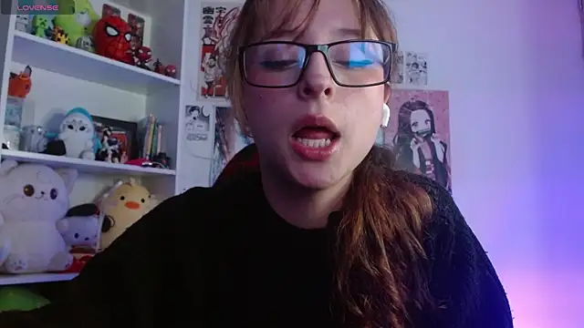 CelesteAyase webcam