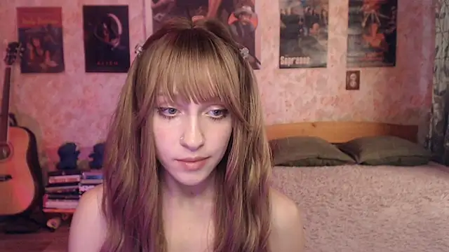 Friendly_Ellie webcam