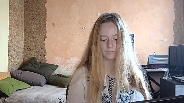 KateVibe_01 webcam