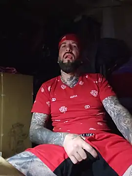 Beardedtattood webcam