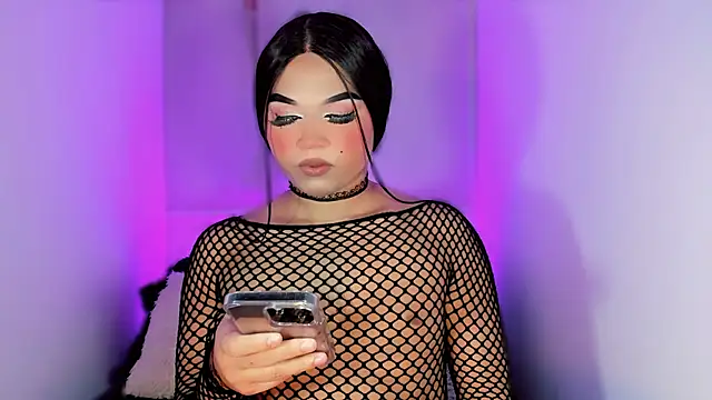 misstreslatin webcam