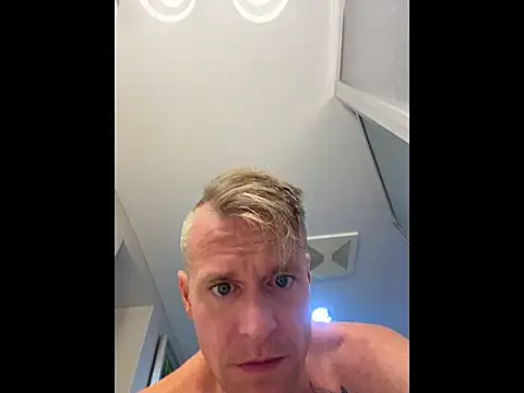 DILFiGuess1 webcam