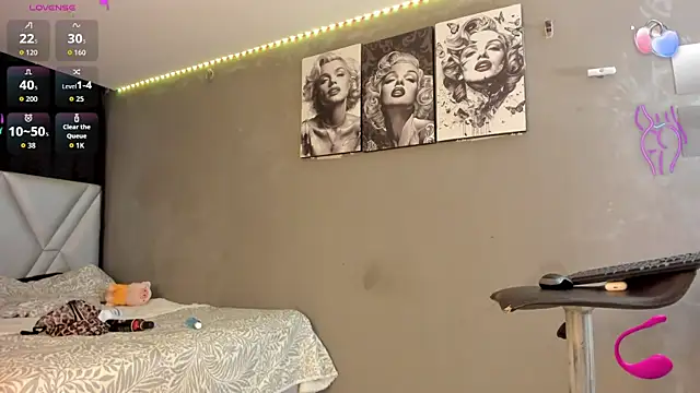 sexyzoe_69 webcam