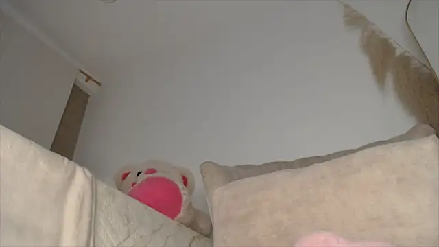 Trissa_Benson webcam