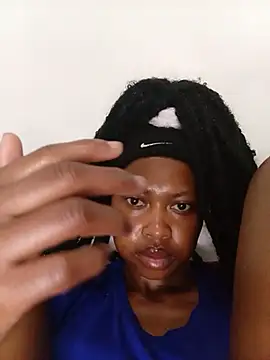 Sweethoneypot25 webcam