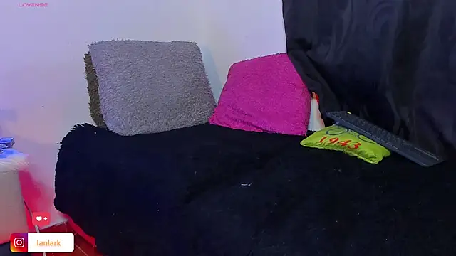 _IanLark webcam