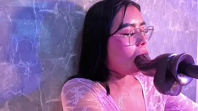 pocahontaslatinaa webcam