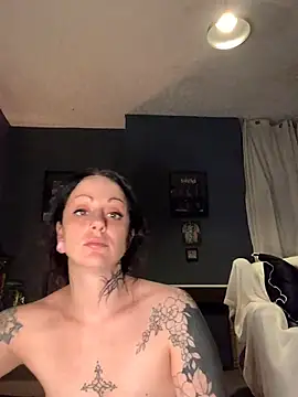 Pinkgothbunnie webcam