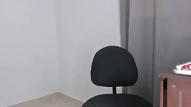 Emma_lean webcam