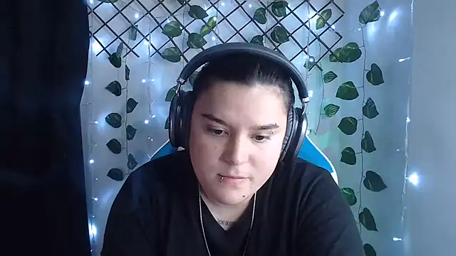 Nika_1_ webcam