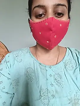 Tamil_shalini