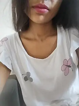 neha_singh0 webcam