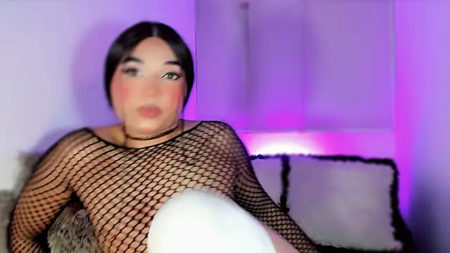 misstreslatin webcam