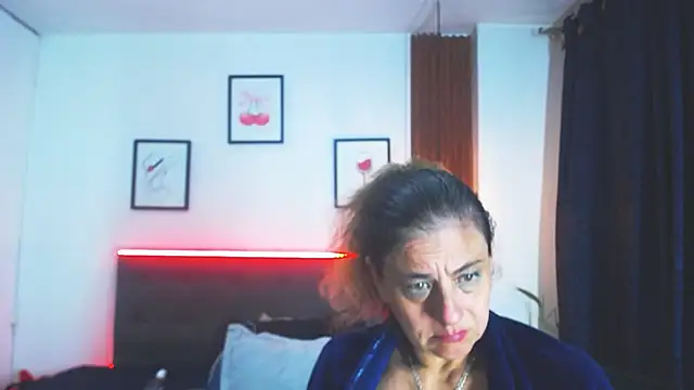 sasi_luna webcam