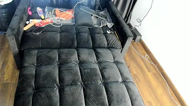 naughty_bigass webcam