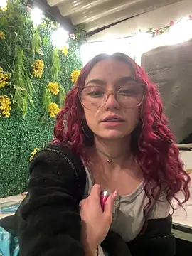 Red_kytty6 webcam